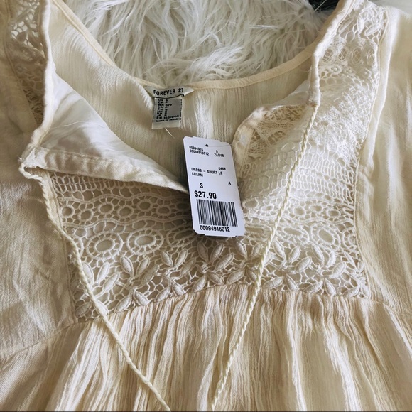 Forever 21 pleated shift dress with open slit arms - Picture 2 of 5